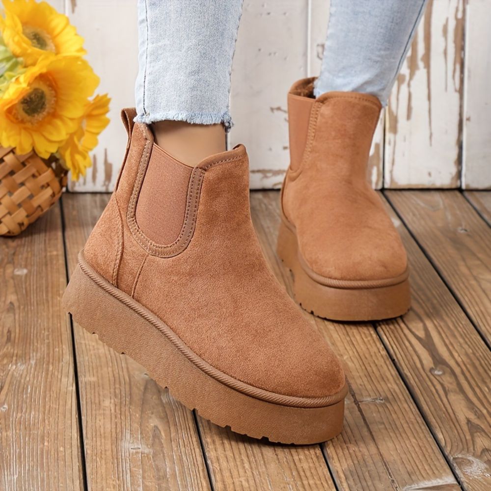 Women’s chunky platform ankle boots with fleece lining