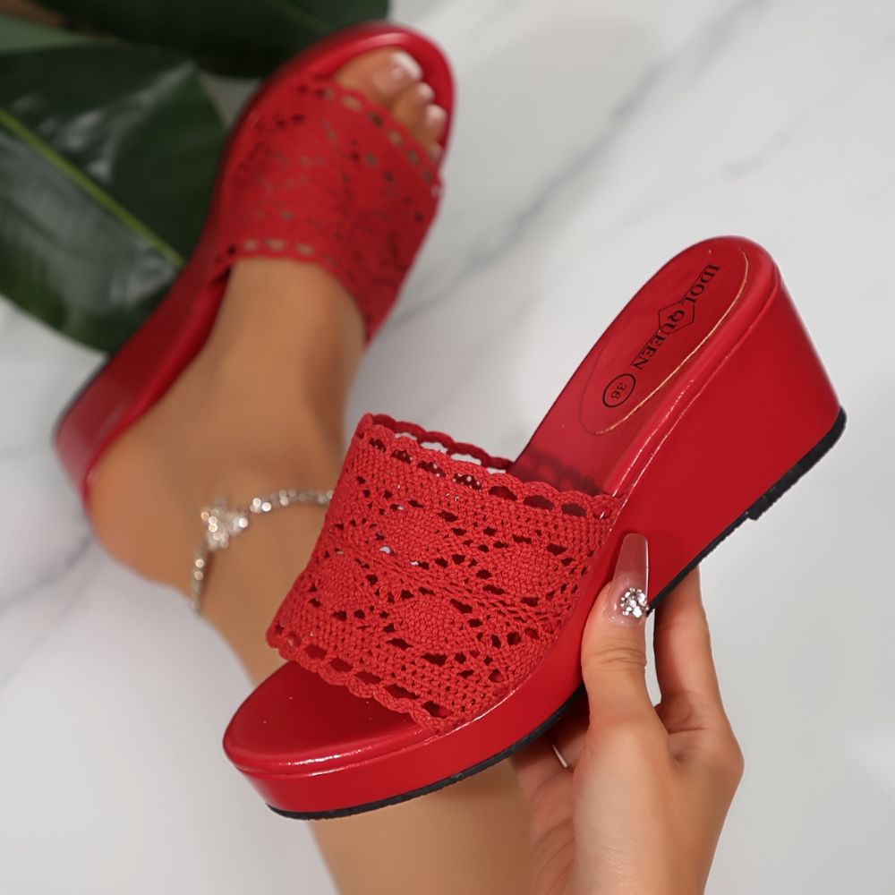 Women's Platform Sandals with Crochet Design