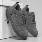 Men lace up low top casual sneakers