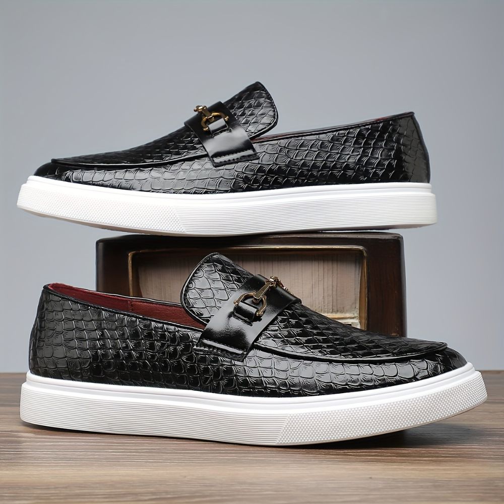 Men slip on buckle detail casual loafers