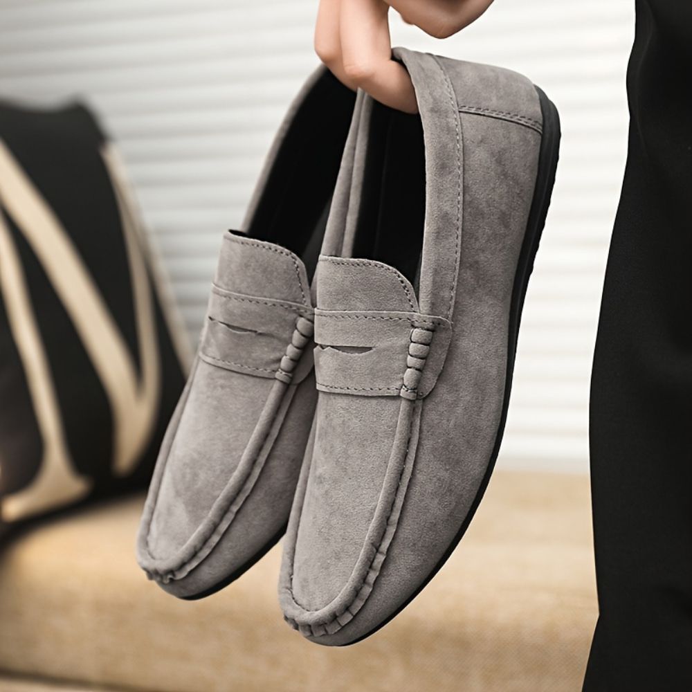 Men slip on casual low top loafers