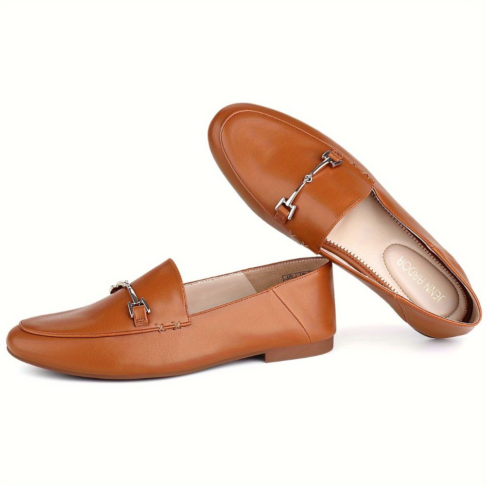 Women’s slip-on penny loafers with pointed toes