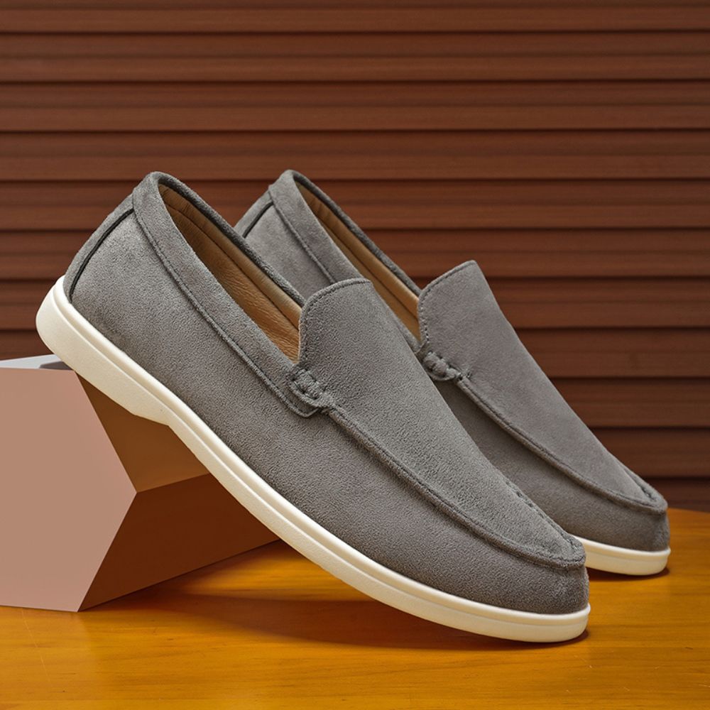 Men slip on lightweight casual loafers