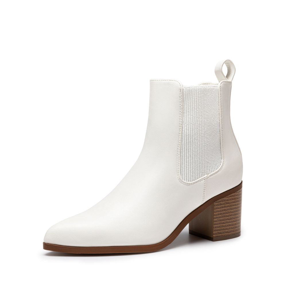 Women’s chunky heel ankle boots with pointed toe