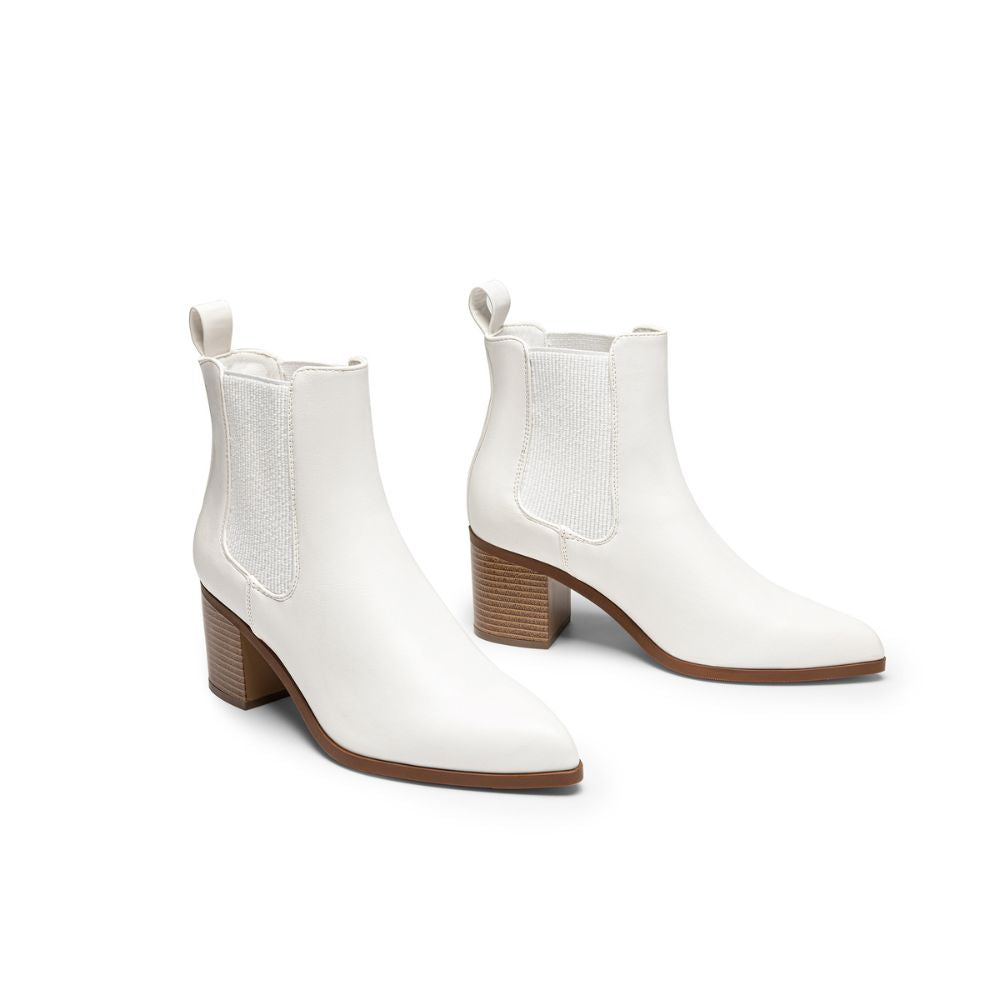 Women’s chunky heel ankle boots with pointed toe