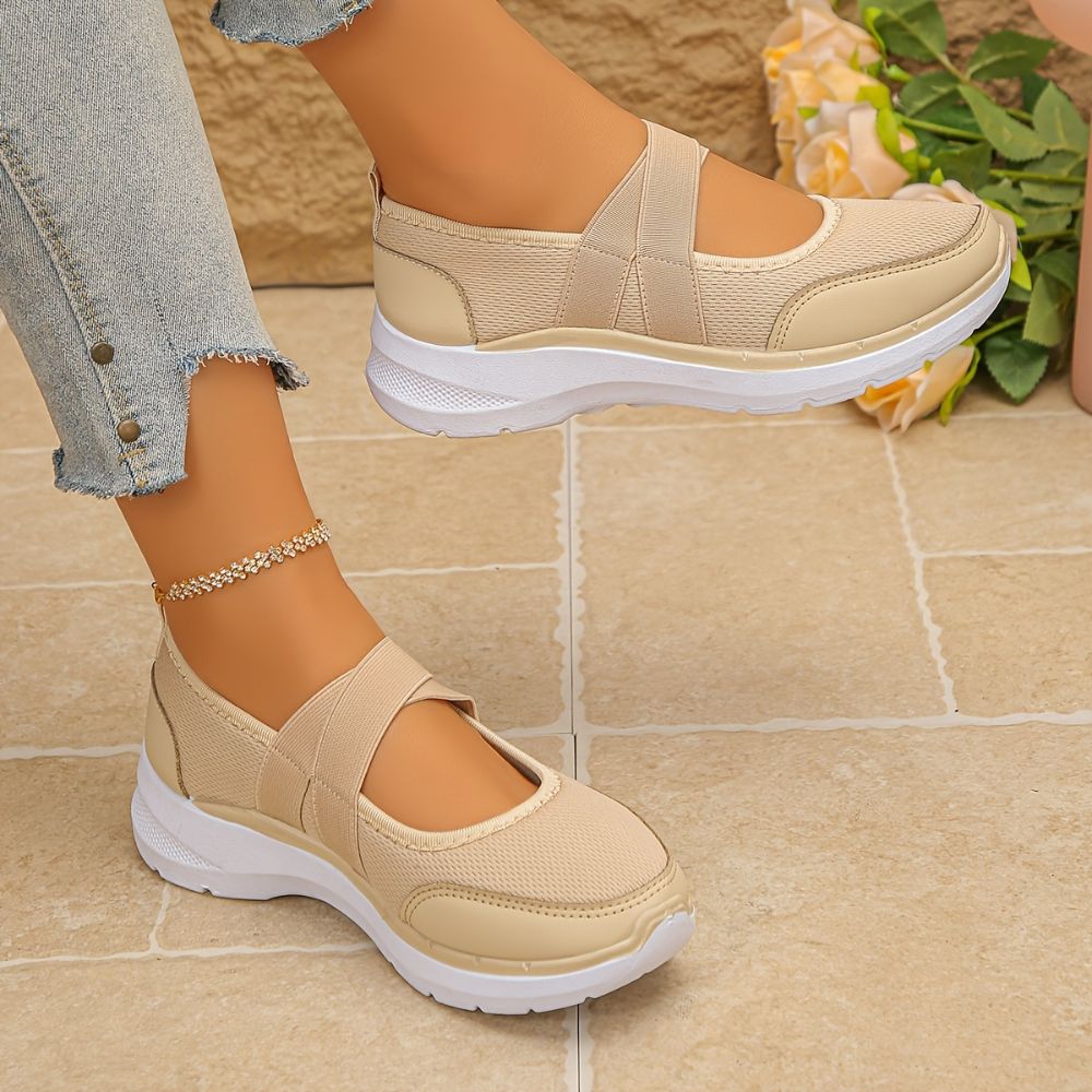 Women's elastic strap sneakers