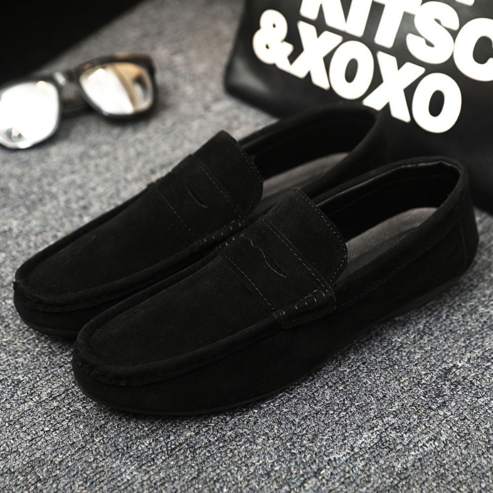 Men slip on casual low top loafers
