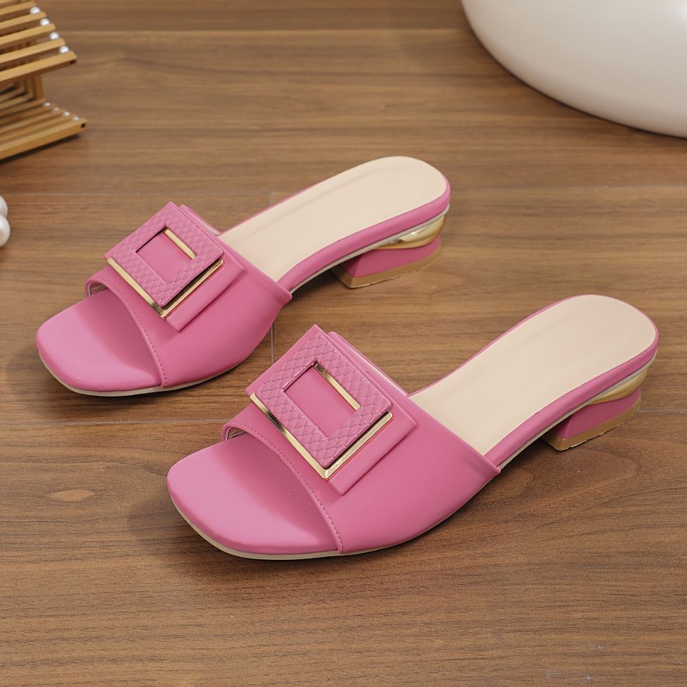 Women's chunky heel sandals with buckle