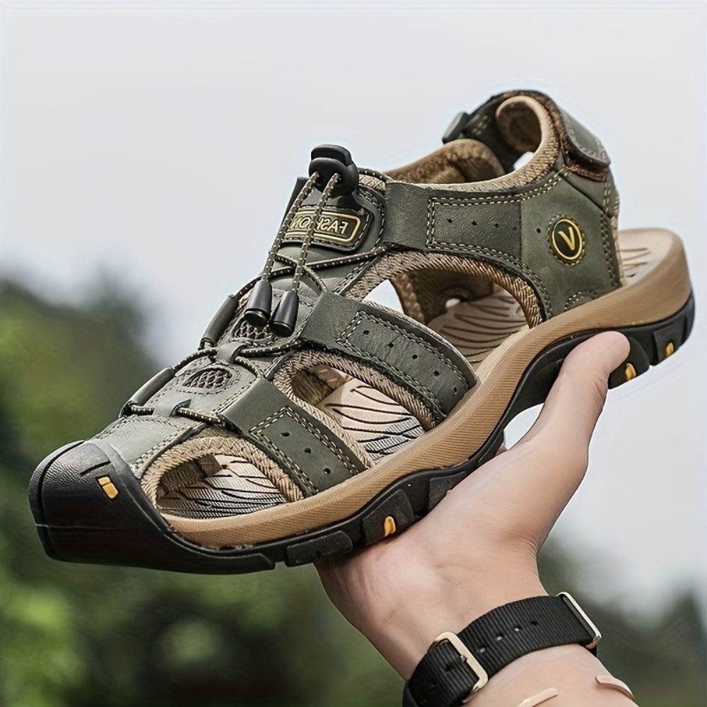 Men breathable adjustable strap sandals