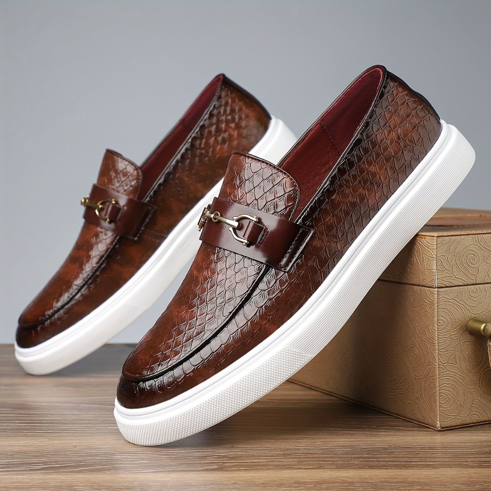 Men slip on buckle detail casual loafers
