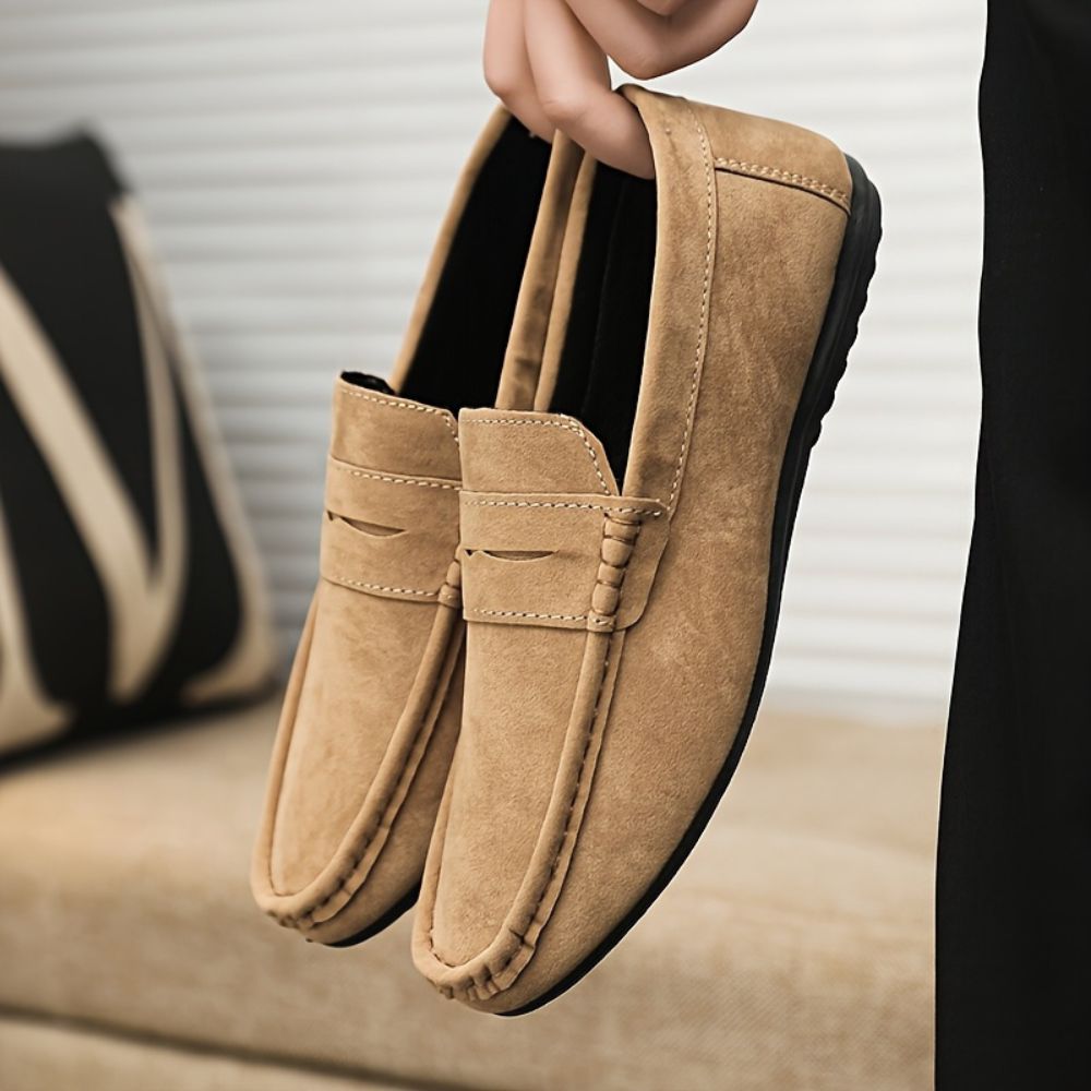 Men slip on casual low top loafers