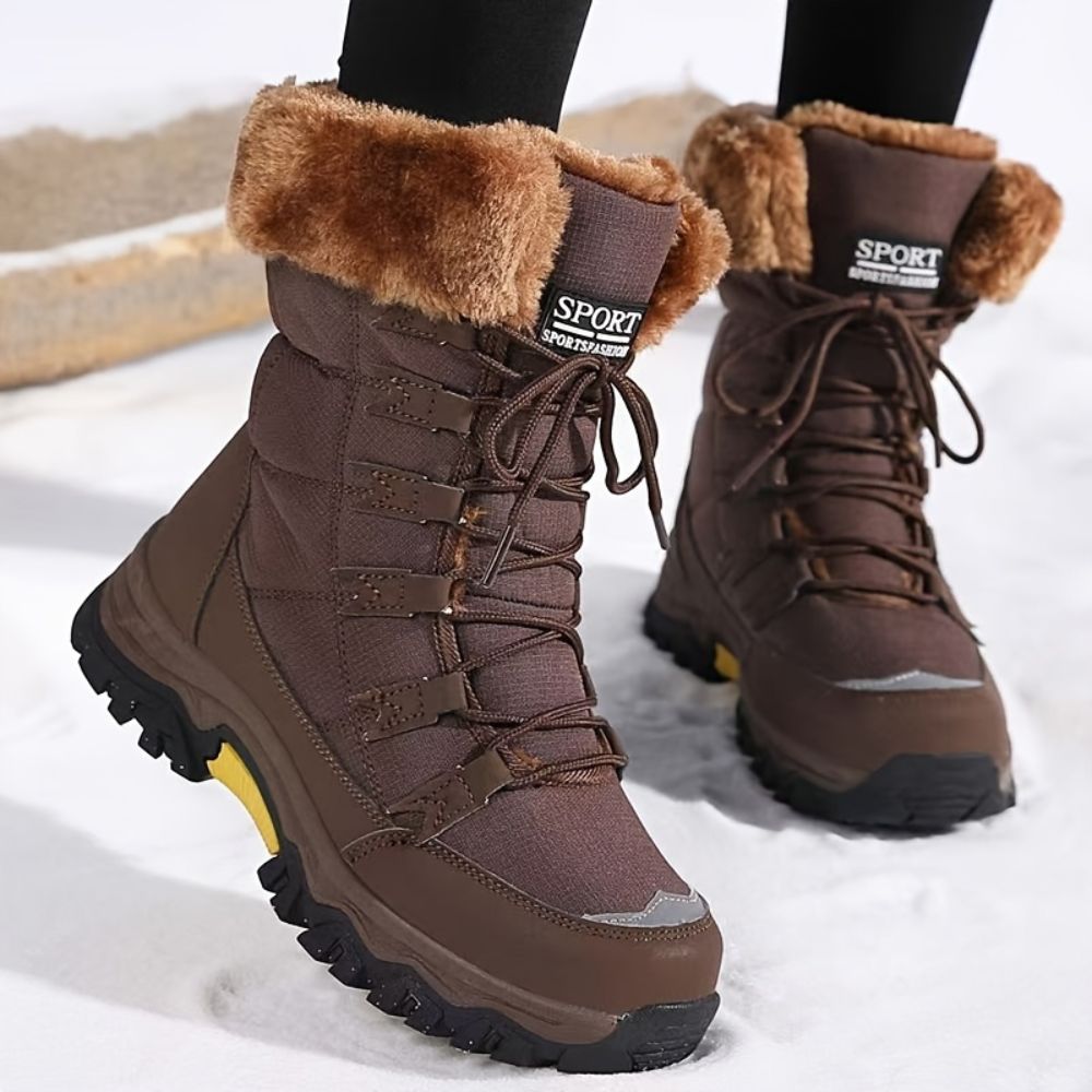 Women’s high-top snow boots with thick sole