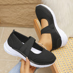 Women's elastic strap sneakers