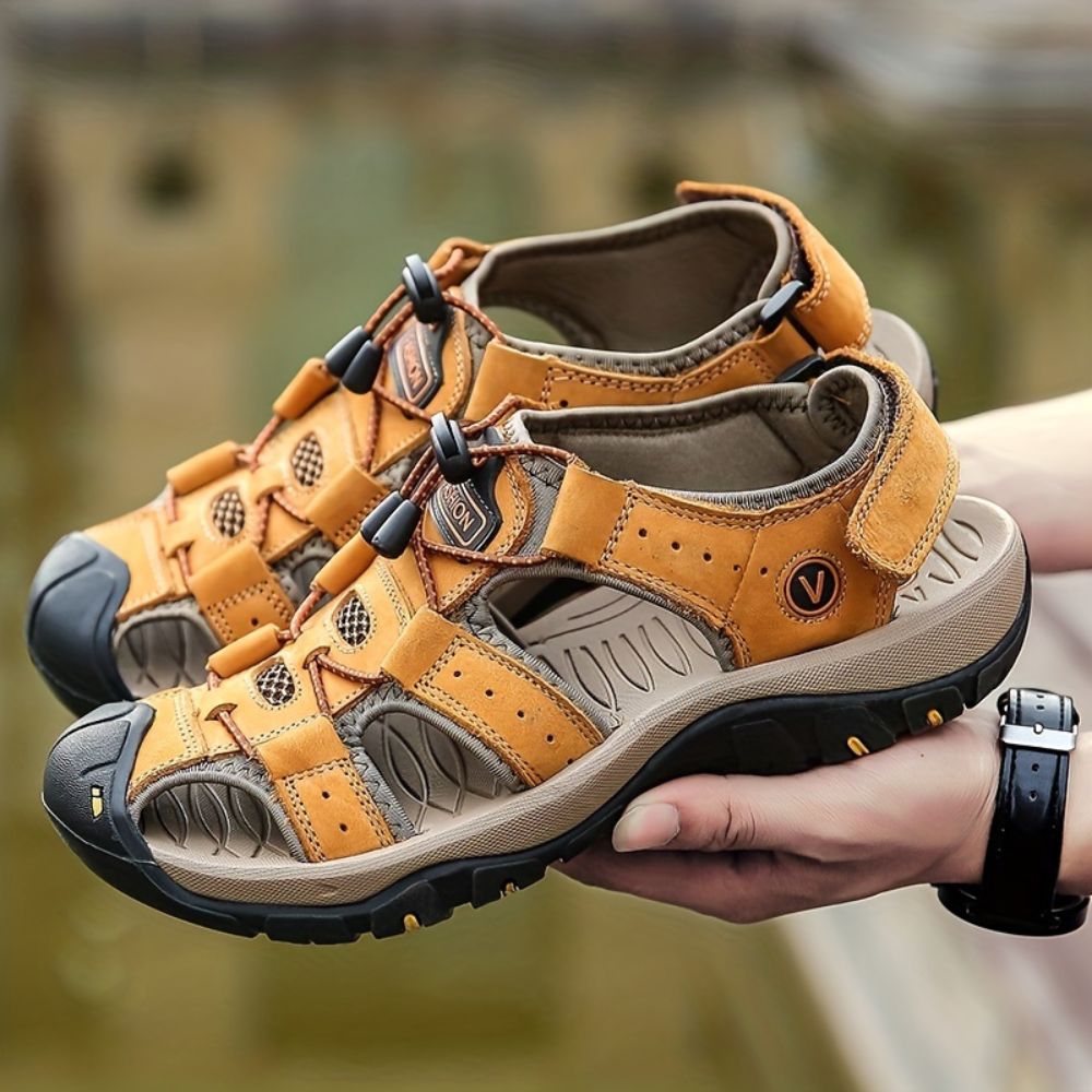 Men breathable adjustable strap sandals