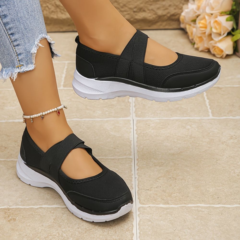 Women's elastic strap sneakers