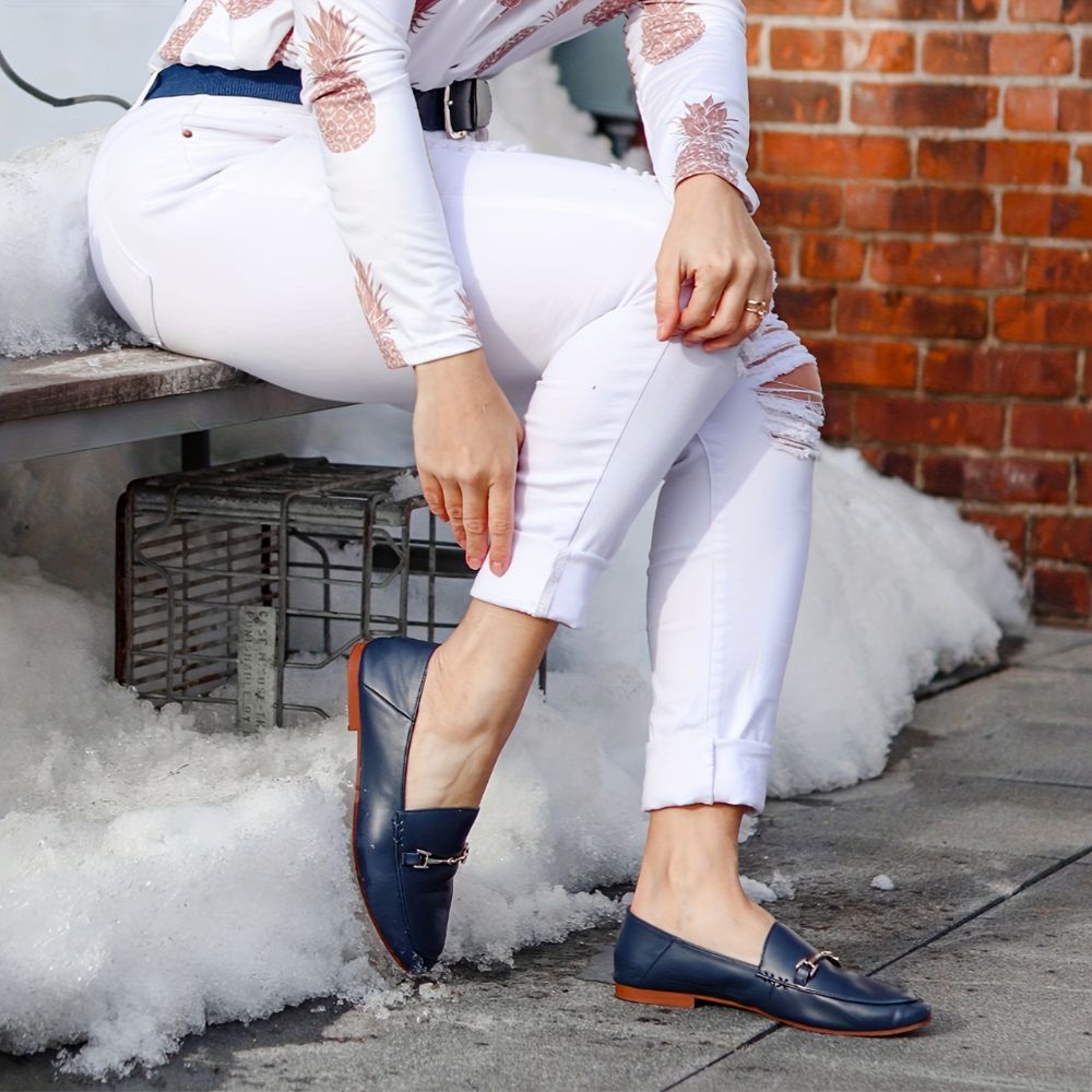 Women’s slip-on penny loafers with pointed toes